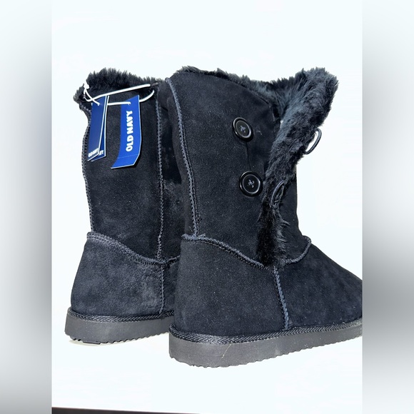 Old Navy black Mid-Calf faux Ugg boots with buttons NWT - Picture 3 of 8